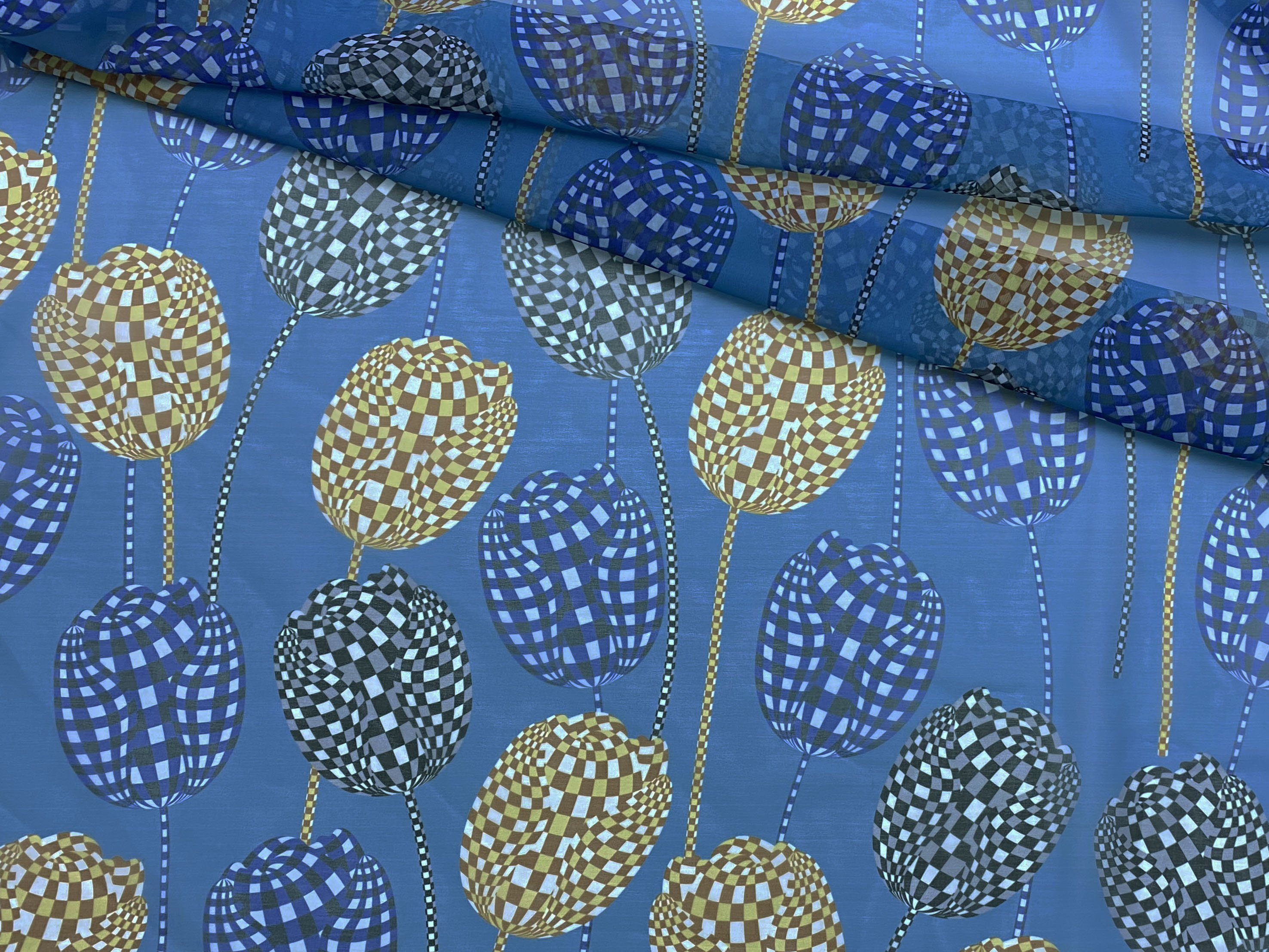 Ткань Шифон голубого цвета с принтом  тюльпаны в клеточку  24106 1