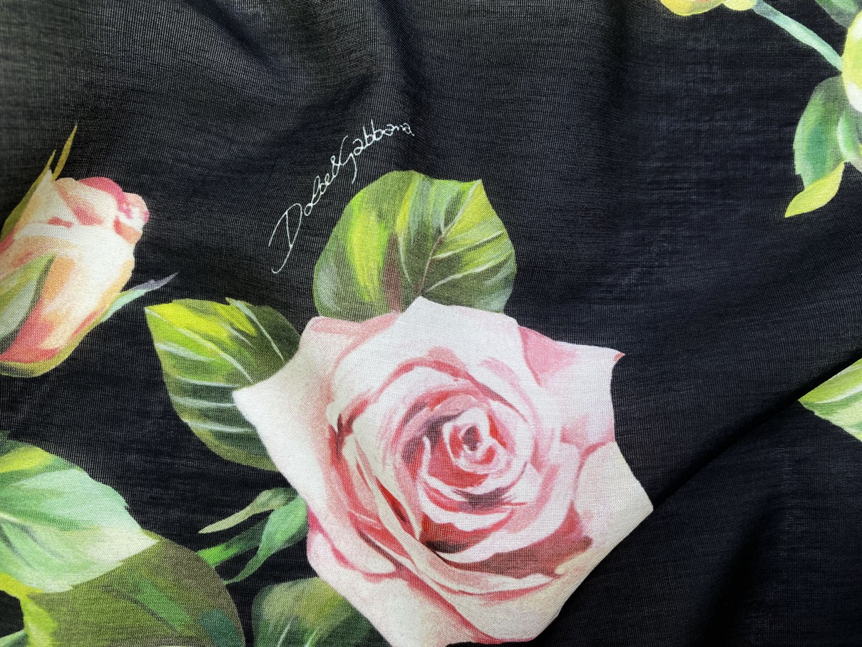 Ткань Муслин чёрного цвета розами 16740 3