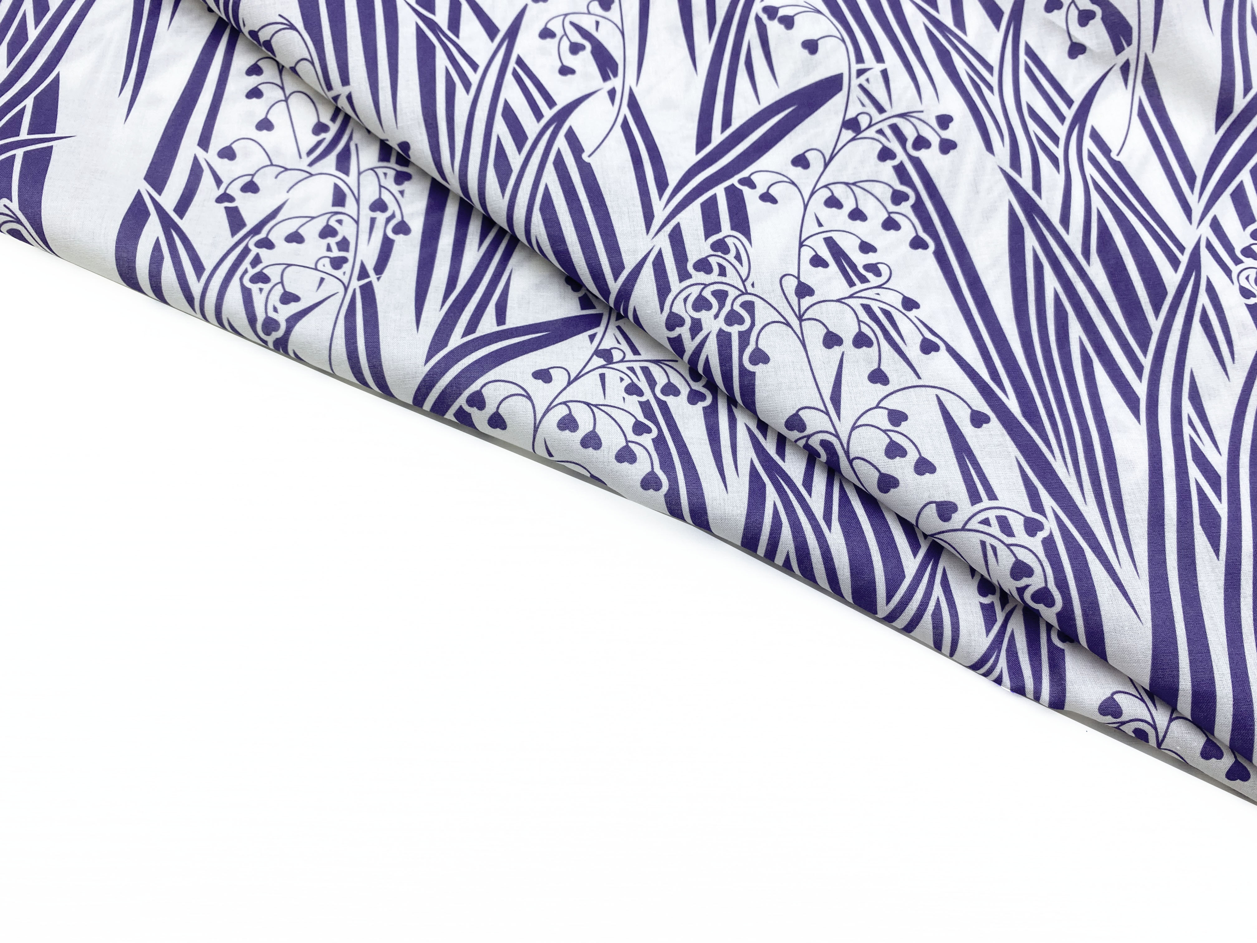 Ткань Батист белого цвета с принтом  фиолетовые стебли,  листья 16807 4